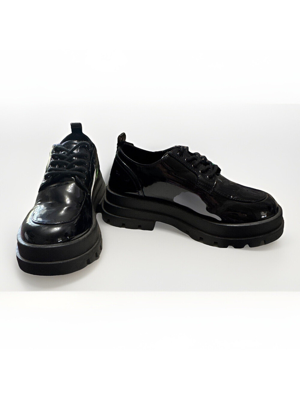 Forever 21 Women's Black Patent Leather Platform Lace-Up Heels Size 8